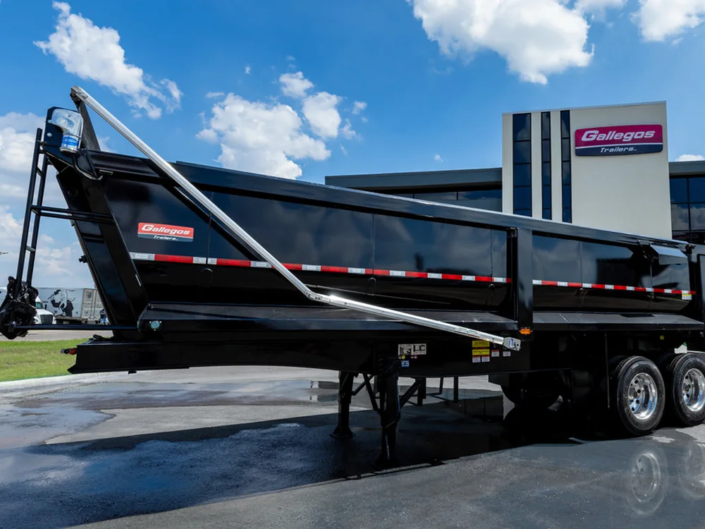 Demolition end dump trailer in HARDOX 450 steel for scrap metal and debris