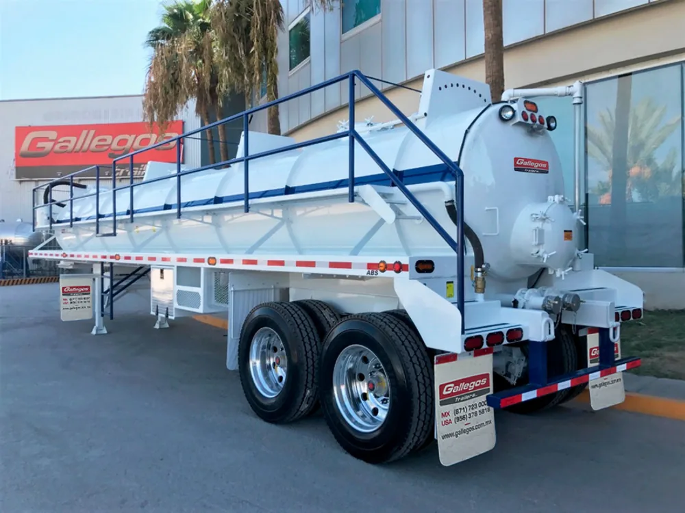 Vacuum tank trailer, 130 to 150 Bbl, for oilfield and produced water hauling